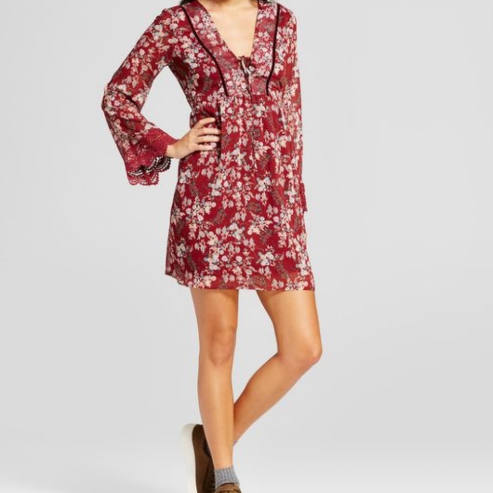 🍀3/$25🍀 NWT Xhlaration Boho Dress